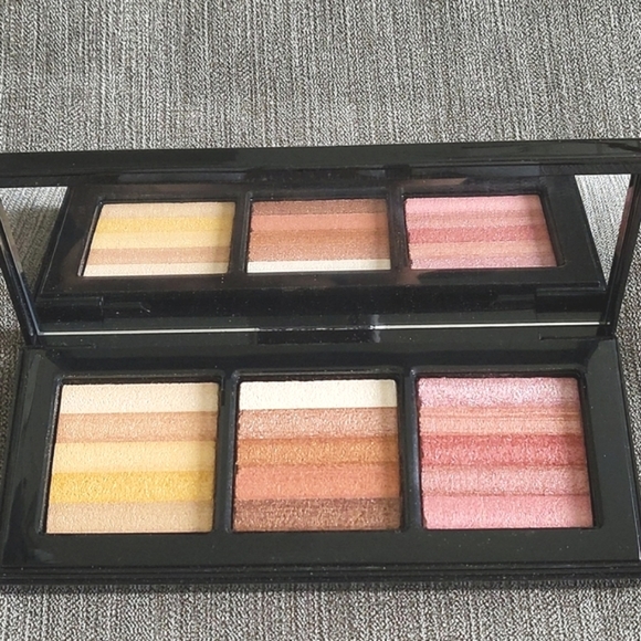 NIB Bobbi Brown Bobbi to glow shimmer brick palette limted ed blush highlighter - Picture 4 of 11